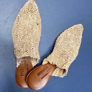 Cydwoq Vintage slid on sandals